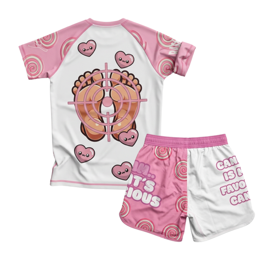 I LOVE ALL KINDS OF FEETS